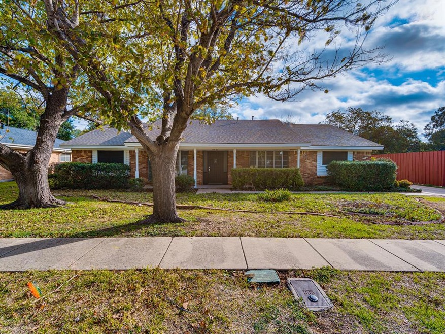 6421 Welch Ave, Fort Worth, TX 76133 - photo 1
