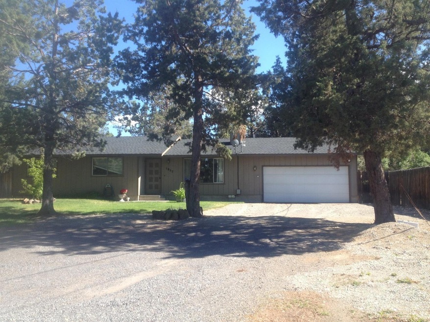 1857 NE Bear Creek Rd, Bend, OR 97701 - photo 1