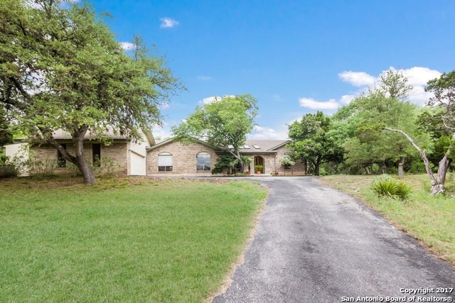 9003 Roberta, Boerne, TX 78006 - photo 1