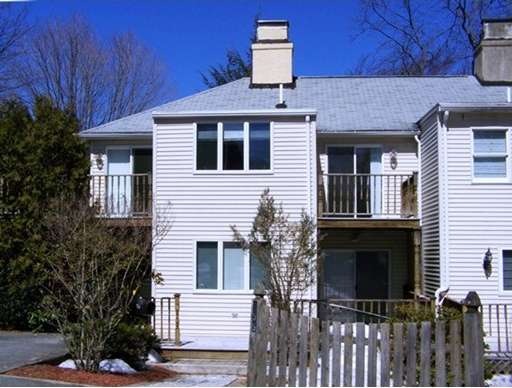 355 Osgood St, North Andover, MA 01845 - photo 1