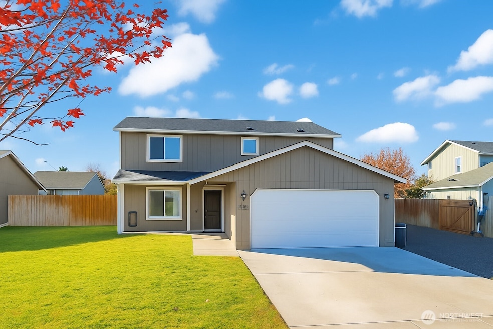 For Sale $414,900 • Co-Listing Agent