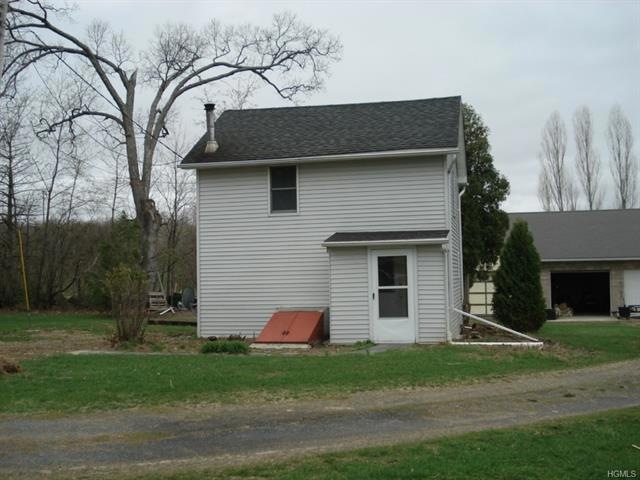 52 Old Indian St, Marlboro, NY 12542 - photo 1