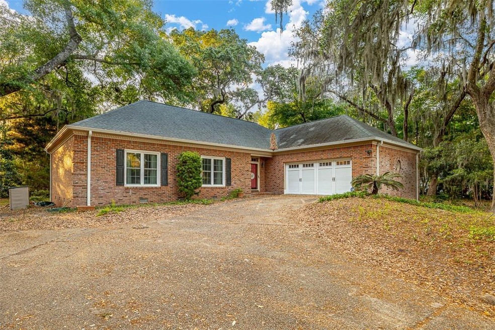102 Harrogate Rd, Saint Simons Island, GA 31522 - photo 1