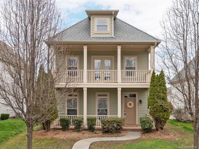 Craftsman style home in Chestnut Oaks!
