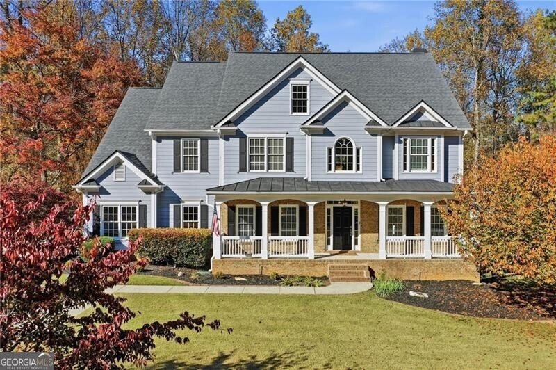 Under Contract $900,000