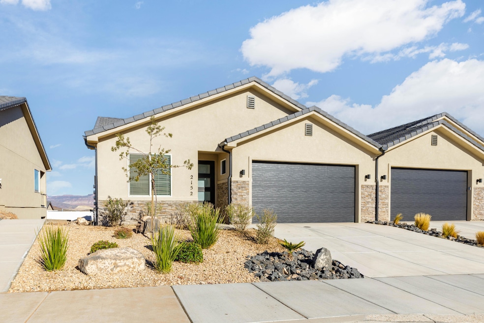2152 W 380 S unit 33, Hurricane, UT 84737 - photo 1