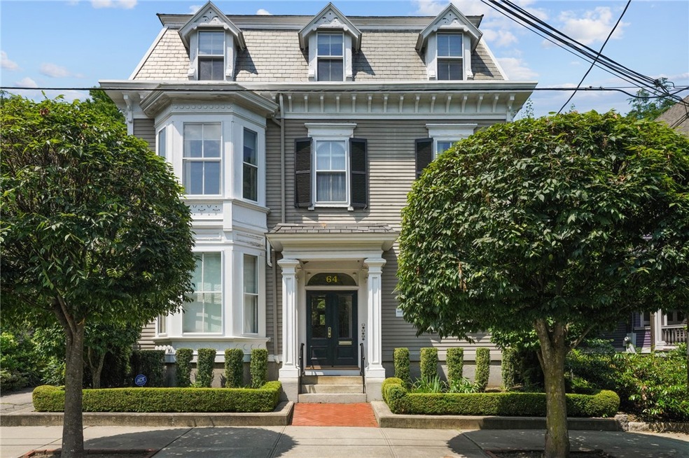 64 Keene St unit 3, Providence, RI 02906 - photo 1
