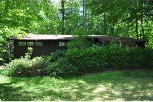 17 Cranberry Ln, Amherst, MA 01002 - photo 1