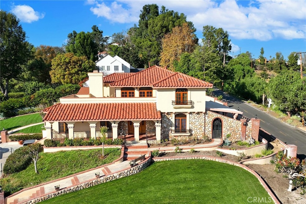 For Sale $3,695,000 • Co-Listing Agent