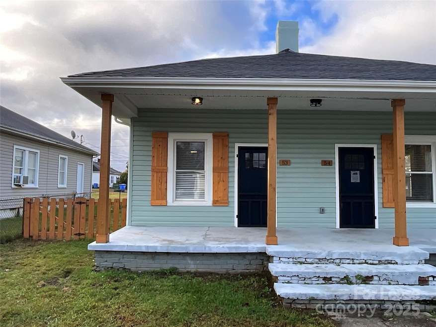 For Rent $1,250/month