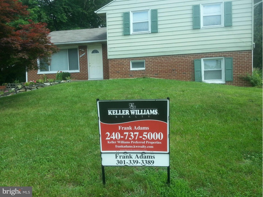 7608 Walker Mill Rd, Capitol Heights, MD 20743 - photo 1