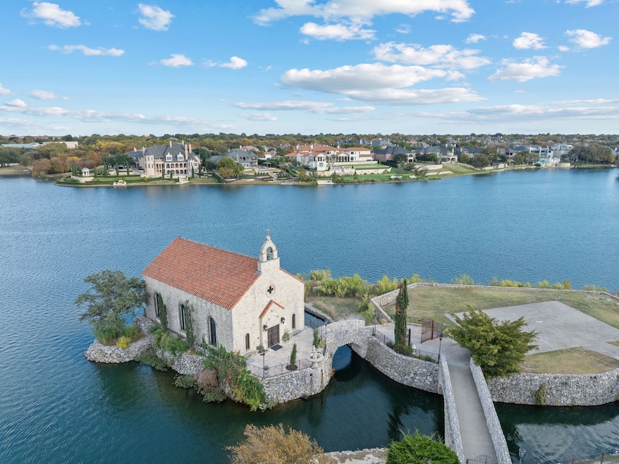 Imagine waking up every morning with this view...