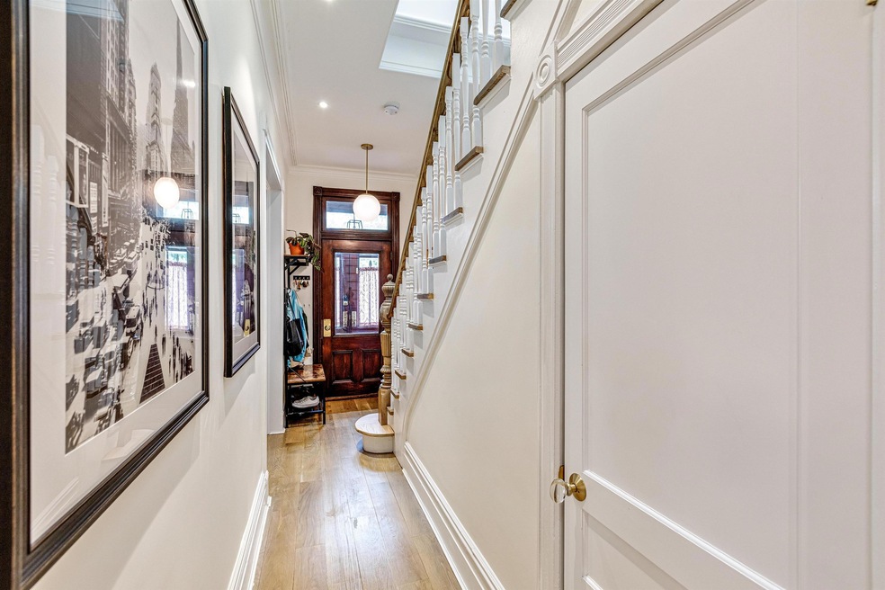 Sold $1,150,000 • Co-Listing Agent