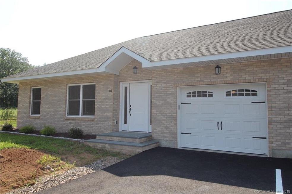 446 Main St N unit B1, Woodbury, CT 06798 - photo 1