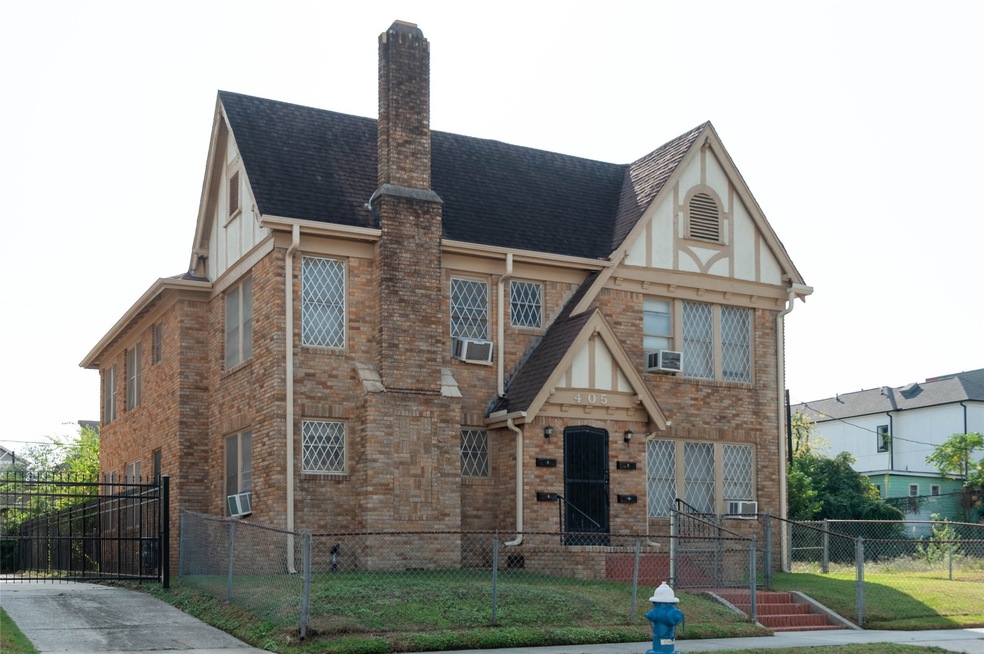 405 W Clay St unit 2, Houston, TX 77019 - photo 1