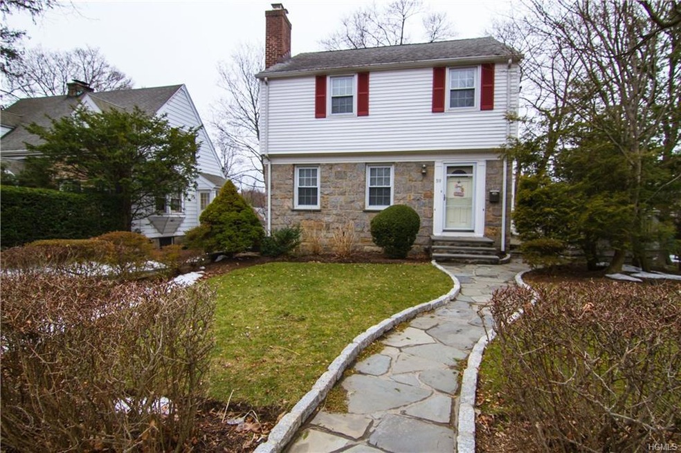 59 Hoover Rd, Yonkers, NY 10710 - photo 1