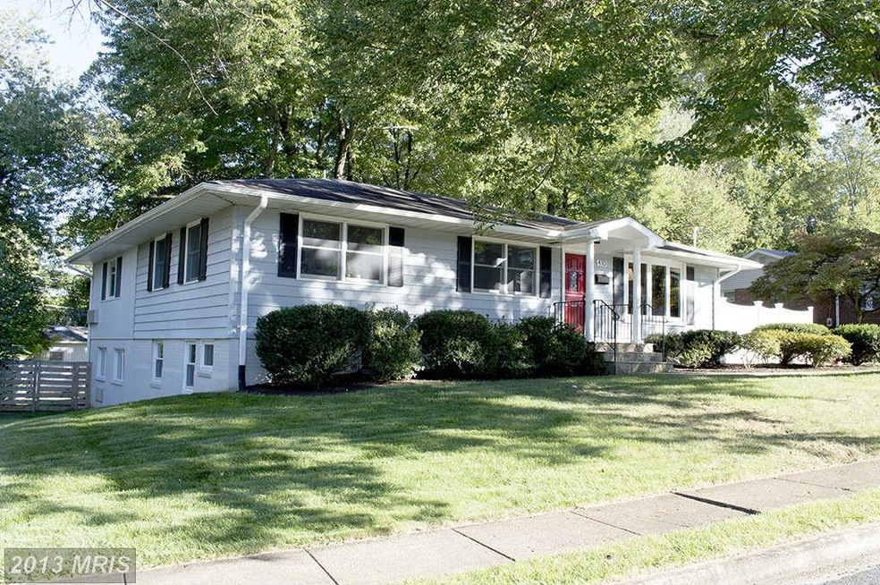 410 Orleans Cir SW, Vienna, VA 22180 - photo 1