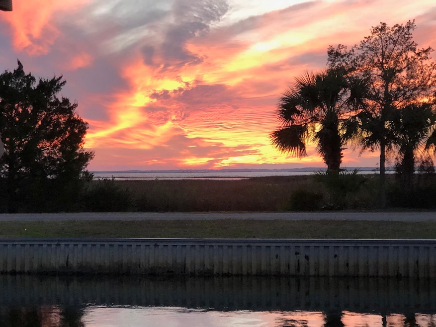 327 Canal St, Crawfordville, FL 32327 - photo 1