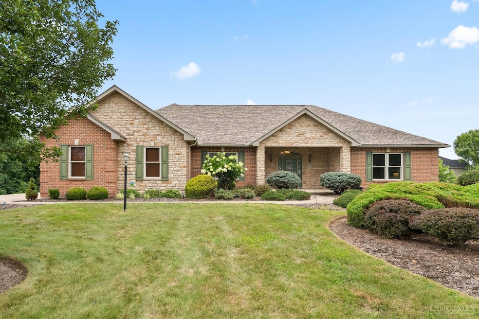 Sold $595,000