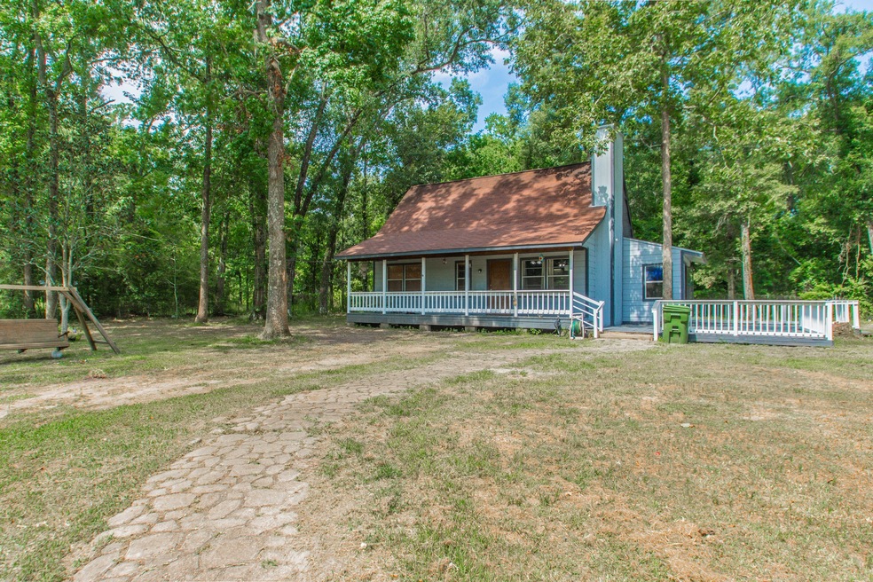 562 County Road 432, Dayton, TX 77535 - photo 1