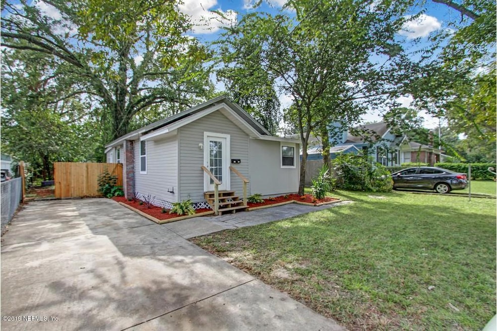 4586 Wheeler Ave, Jacksonville, FL 32210 - photo 1