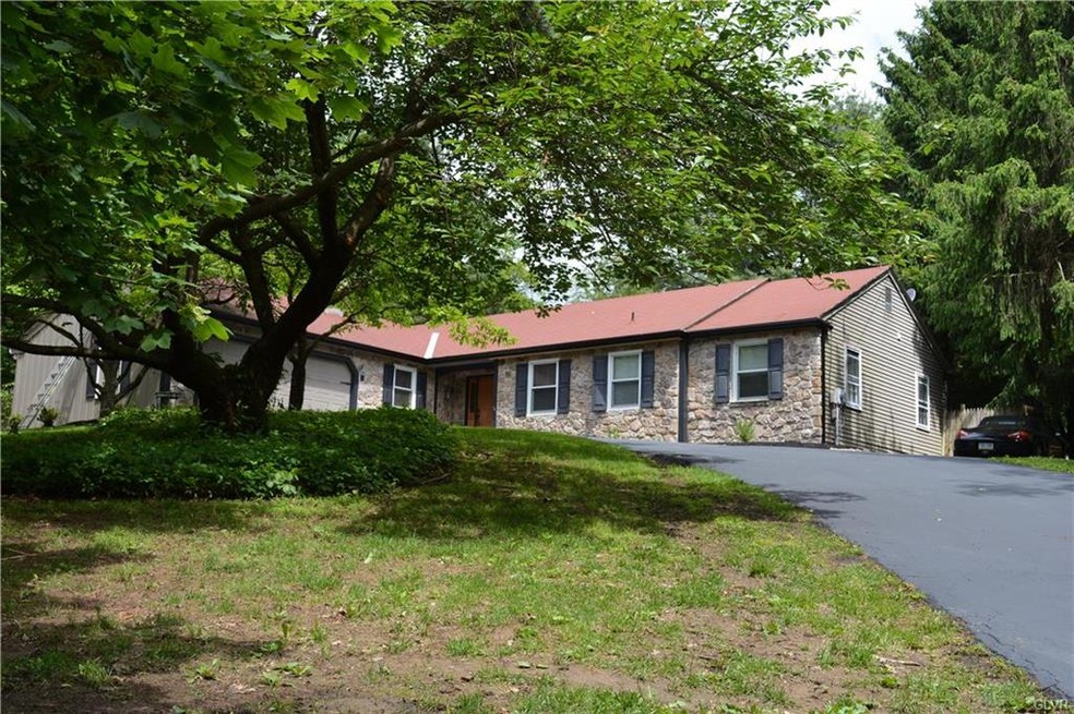 5727 Blue Church Rd, Coopersburg, PA 18036 - photo 1