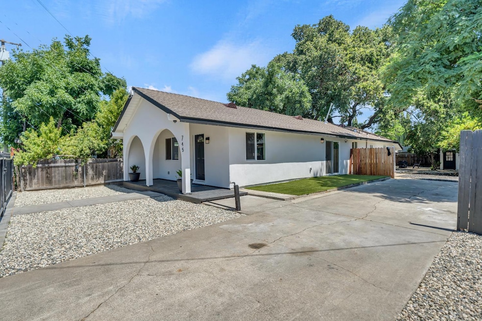 745 N Hobson Ave, West Sacramento, CA 95605 - photo 1