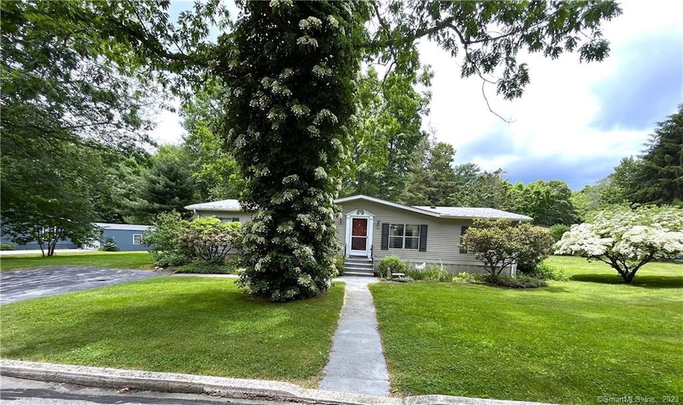 66 Colchester Commons, Colchester, CT 06415 - photo 1