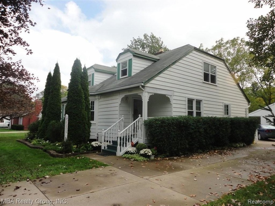 9189 Highland - Barnes 029.jpg