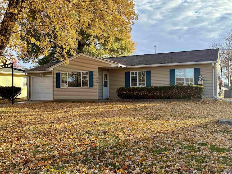 1255 4th St, Jesup, IA 50648 - photo 1