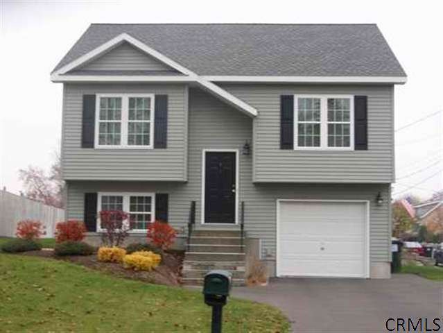 9 Cramond St, Albany, NY 12205 - photo 1