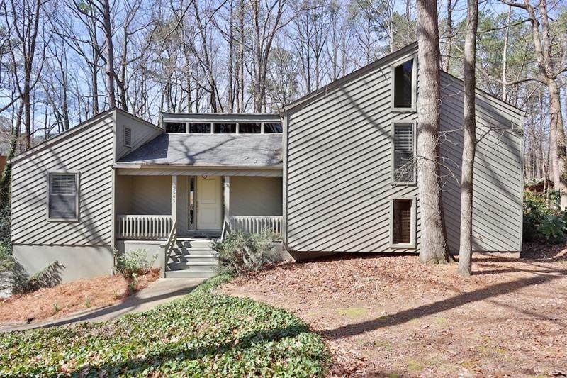 2685 Timberline Rd, Marietta, GA 30062 - photo 1