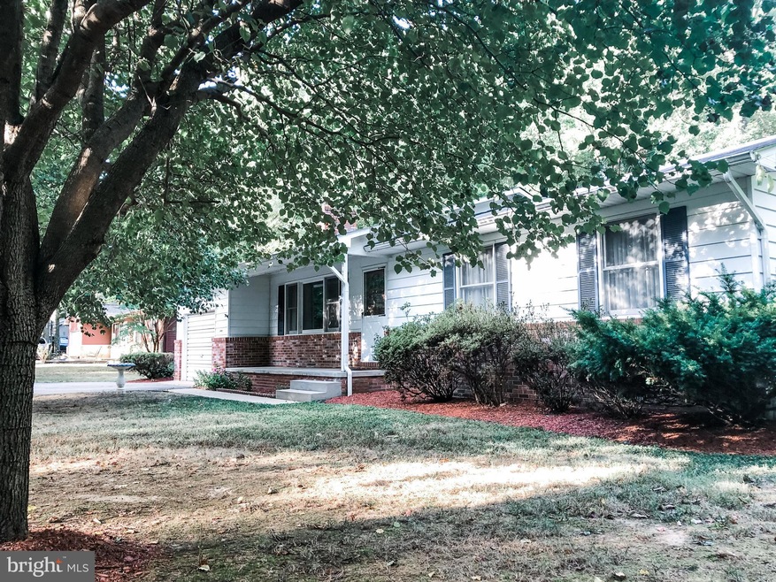 21559 Morris Dr, Lexington Park, MD 20653 - photo 1