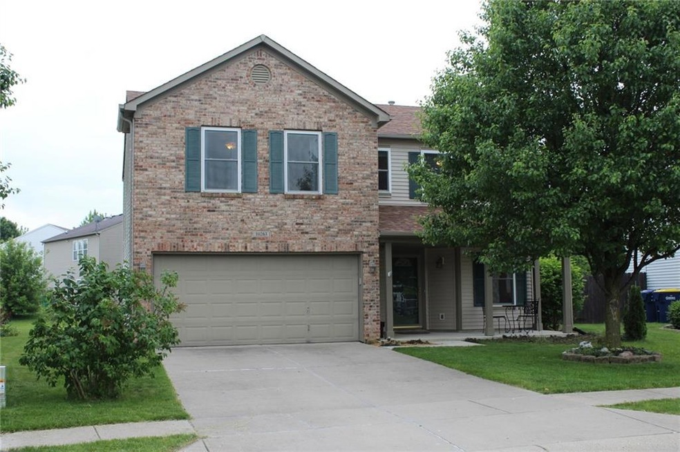10263 Holly Berry Cir, Fishers, IN 46038 - photo 1