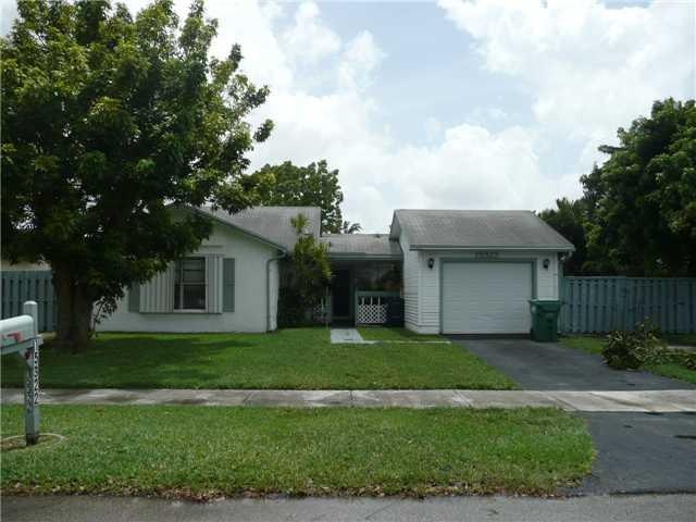 15322 SW 142nd Ct, Miami, FL 33177 - photo 1