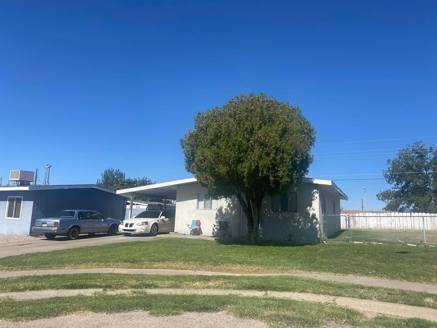 1311 Ridgecrest Ct, Alamogordo, NM 88310 - photo 1