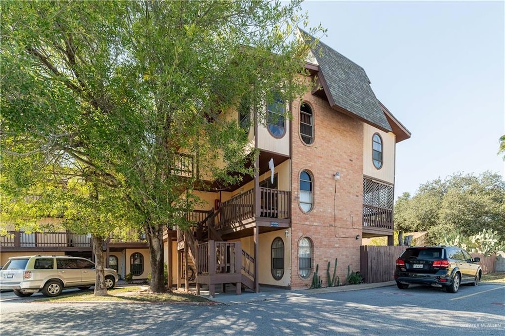 3509 N 23rd Ln unit 212, McAllen, TX 78501 - photo 1