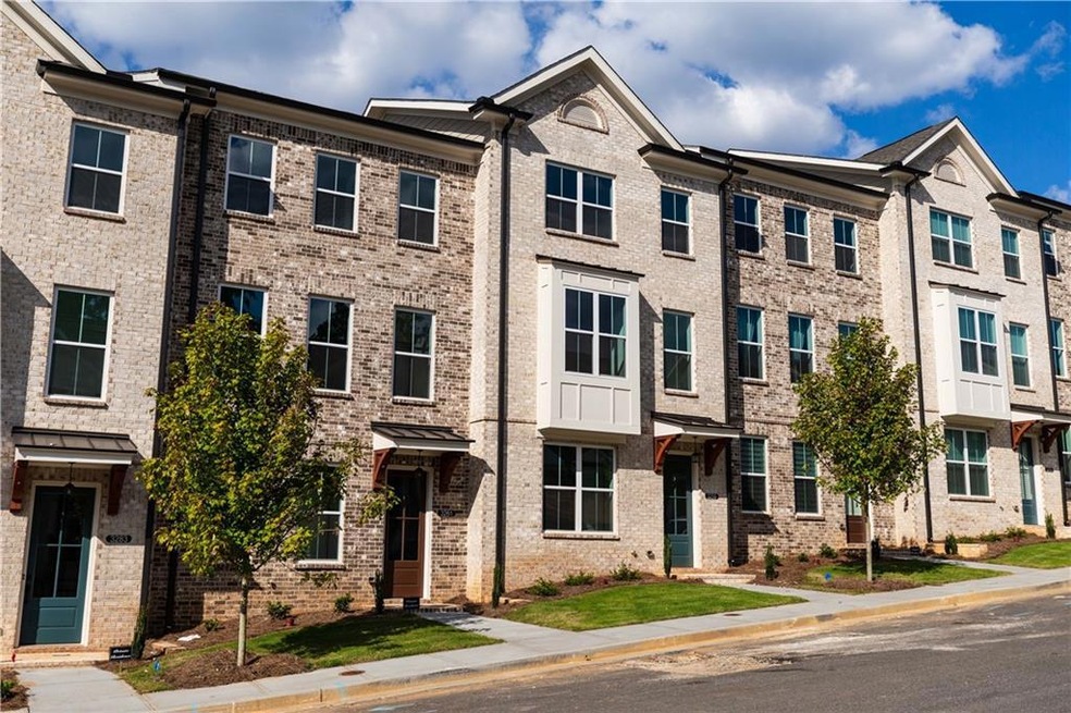 137 Basil St unit 111, Cumming, GA 30040 - photo 1