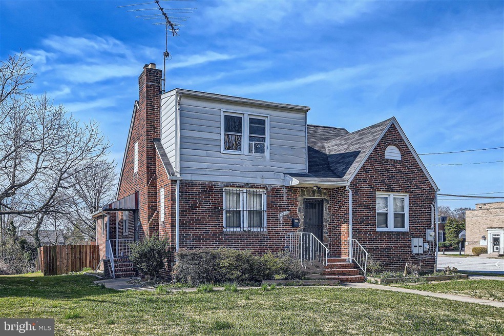 3015 Gibbons Ave unit 2, Baltimore, MD 21214 - photo 1