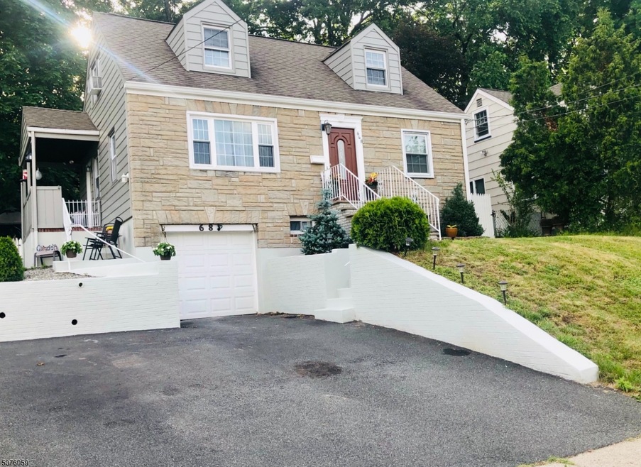 648 Broad St, Bloomfield, NJ 07003 - photo 1