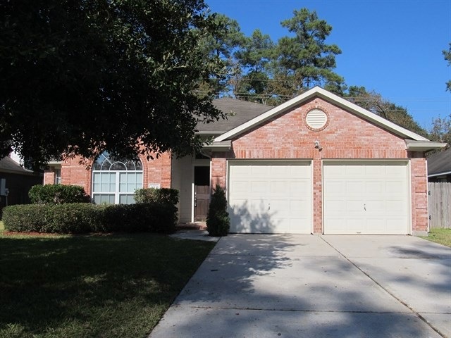 26114 Oakridge Forest Ln, Spring, TX 77386 - photo 1