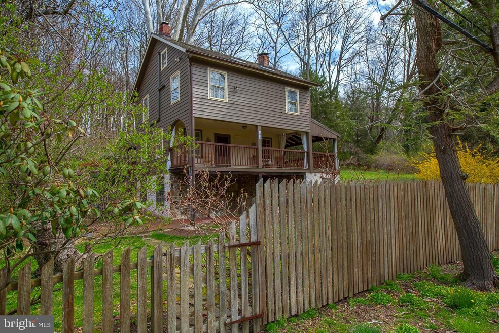 127 Creek Rd, Glen Mills, PA 19342 - photo 1