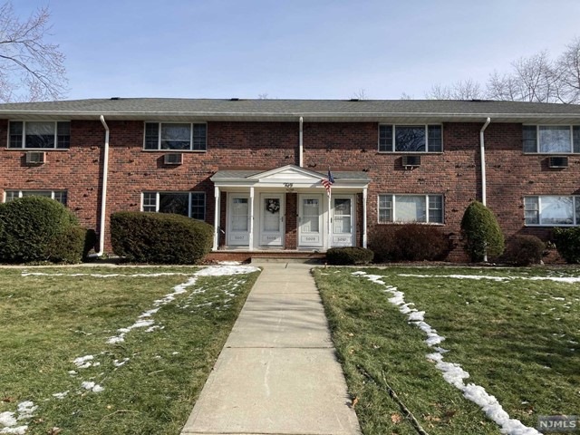 5020 Christopher St, Ramsey, NJ 07446 - photo 1