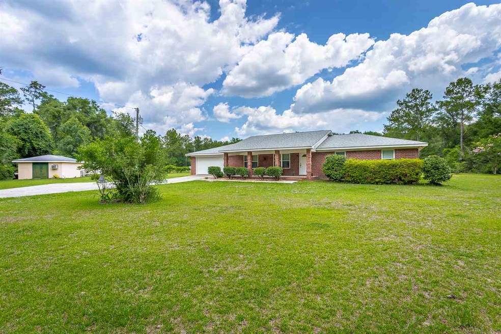 242 Emmett Whaley Rd, Crawfordville, FL 32327 - photo 1