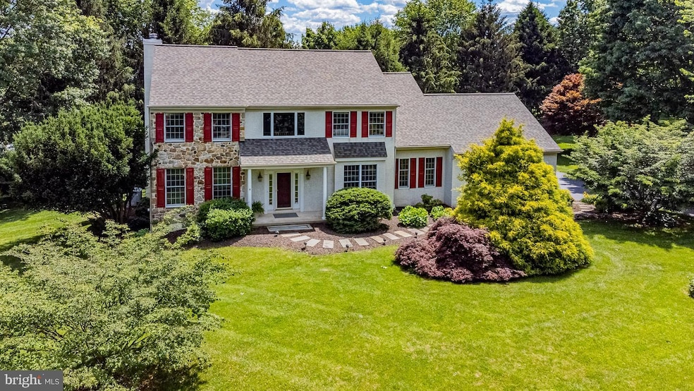 2 Greenbriar Ln, Kennett Square, PA 19348 - photo 1