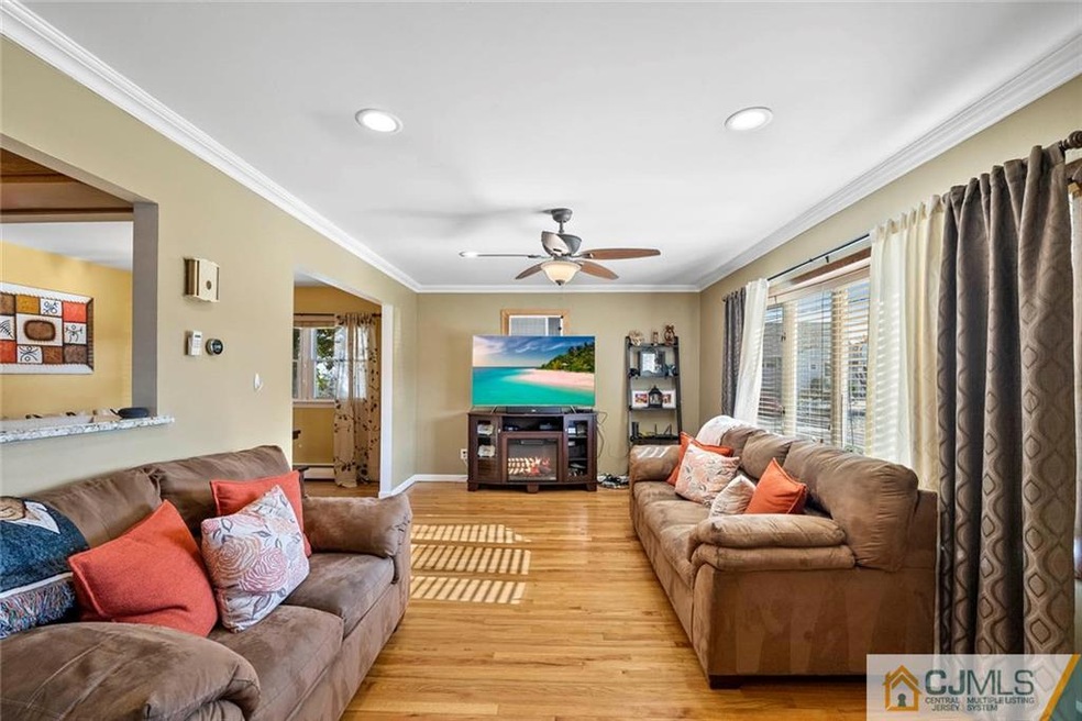 153 Isabelle St, Metuchen, NJ 08840 - photo 1