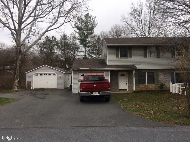 25 Faust Ln, Stevens, PA 17578 - photo 1
