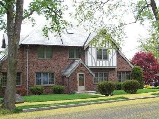 33 Chesterfield Rd, West Newton, MA 02465 - photo 1