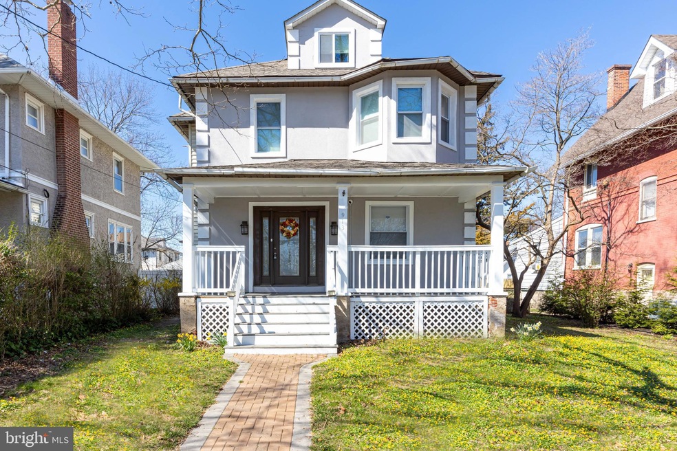 913 10th Ave, Prospect Park, PA 19076 - photo 1