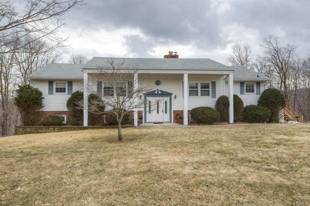 32 Watch Hill Dr, Fishkill, NY 12524 - photo 1